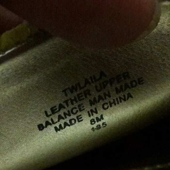 🦋 Tommy Hilfiger Twlaila Yellow Leather Sandals - Picture 8 of 8